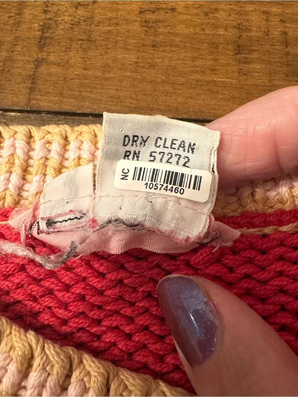 VINTAGE NANCY HELLER Striped Pocket Sweater - Lightweight Knit